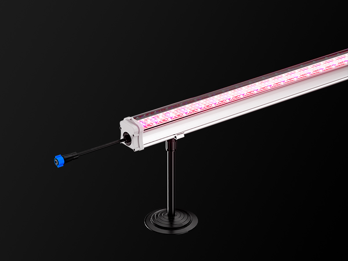 Z-4FT under-canopy LED grow light fixture for commercial cannabis cultivation